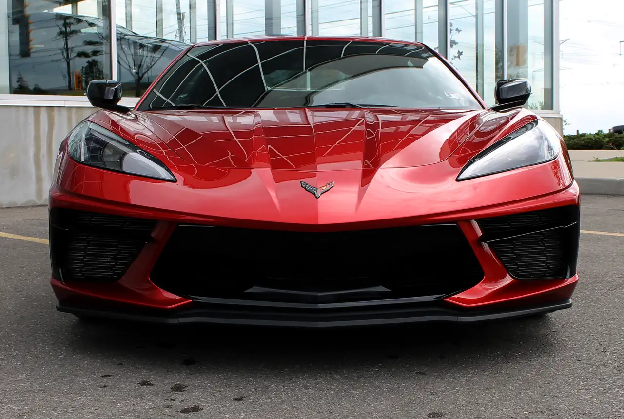 Chevrolet Corvette снимка Chevrolet Corvette