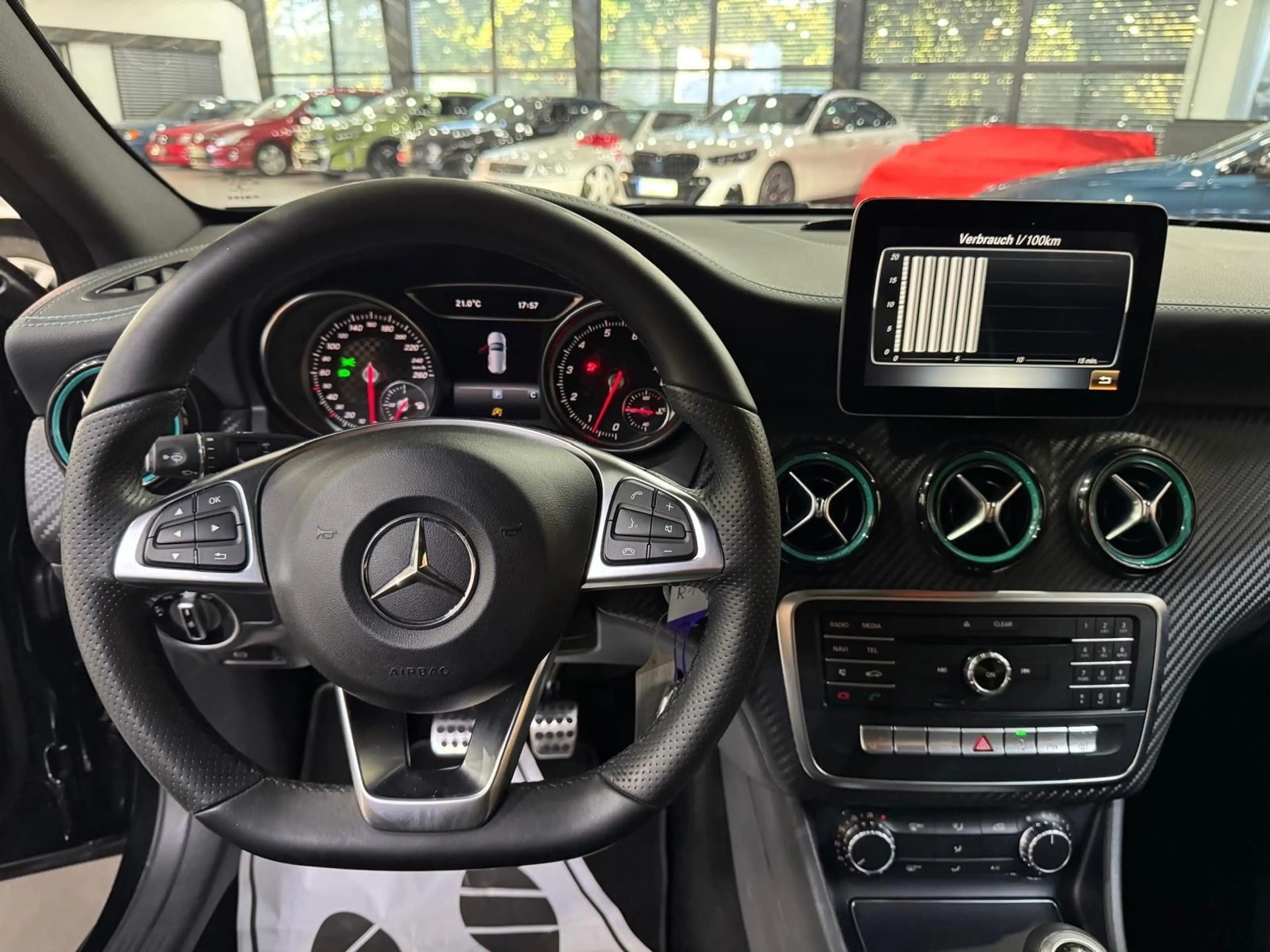Mercedes-Benz A 250 /AMG-Paket/Motorsport Edition — photo 4