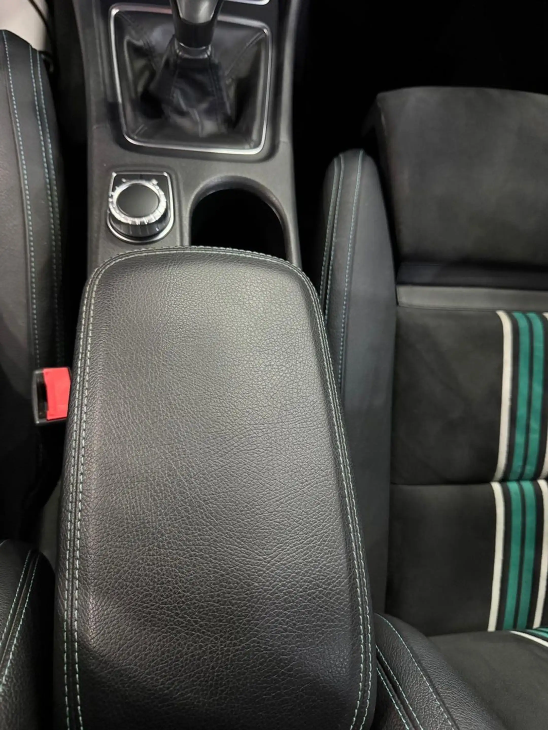 Mercedes-Benz A 250 /AMG-Paket/Motorsport Edition — photo 11