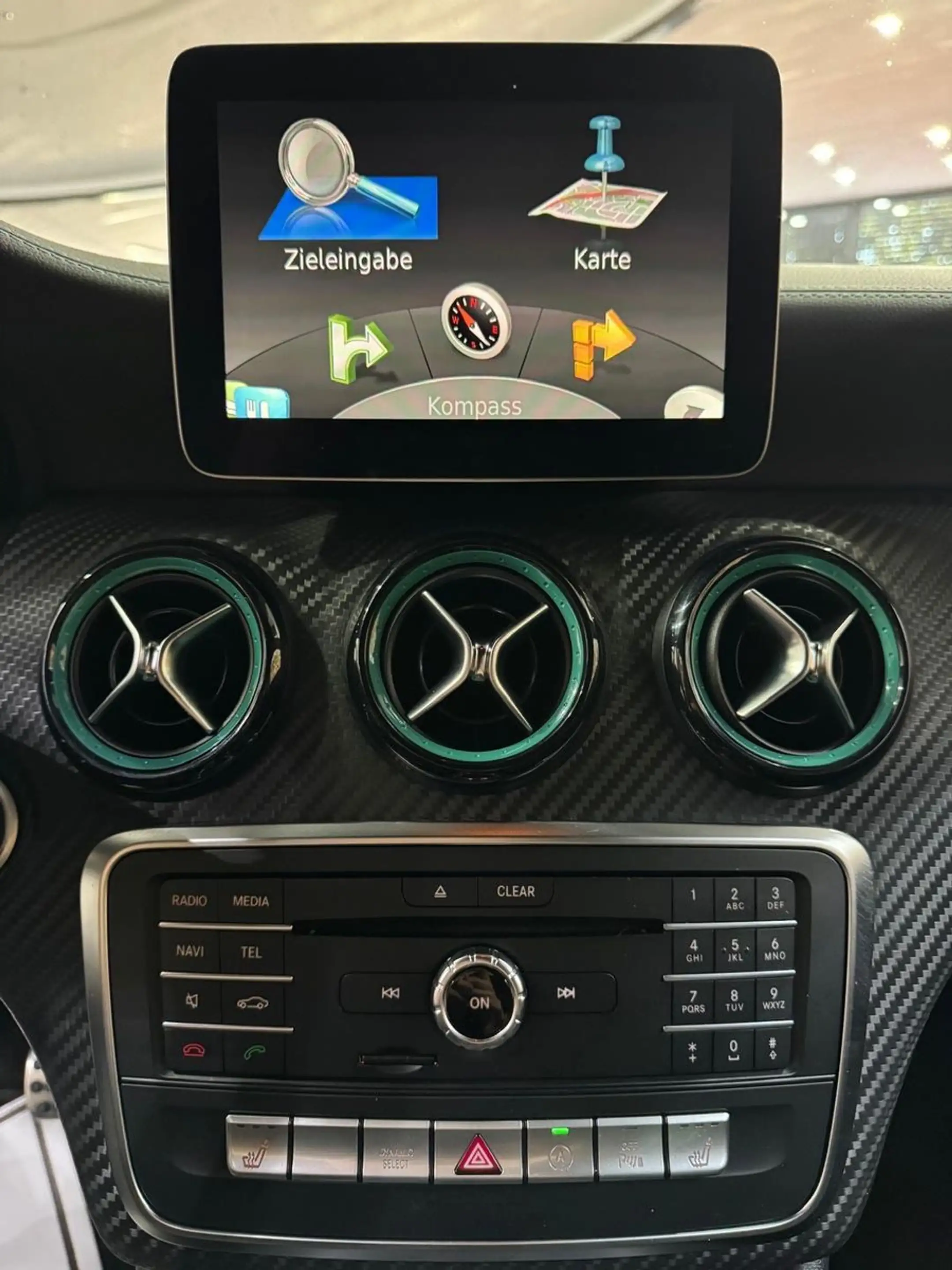 Mercedes-Benz A 250 /AMG-Paket/Motorsport Edition — photo 3