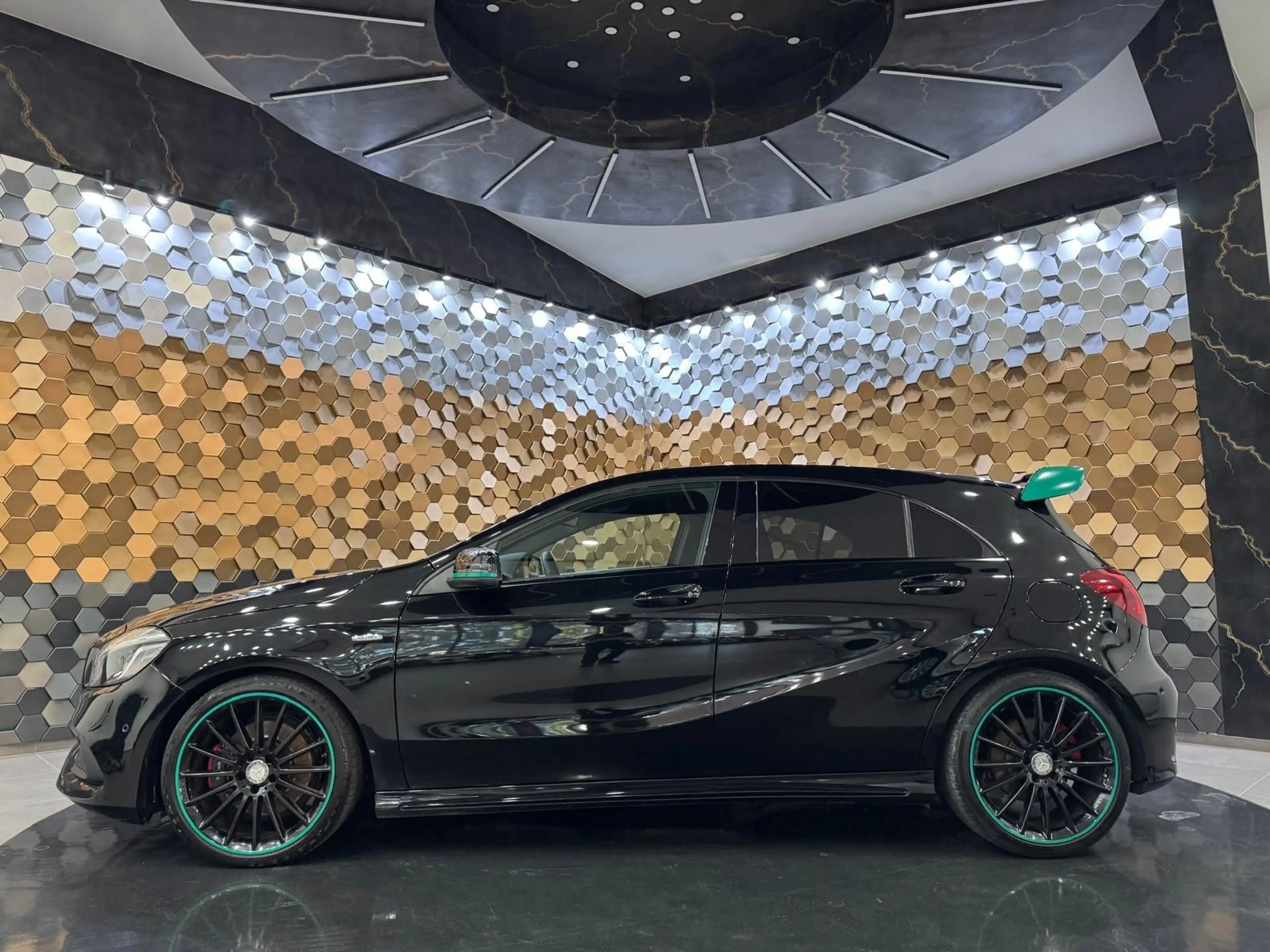 Mercedes-Benz A 250 /AMG-Paket/Motorsport Edition — photo 6