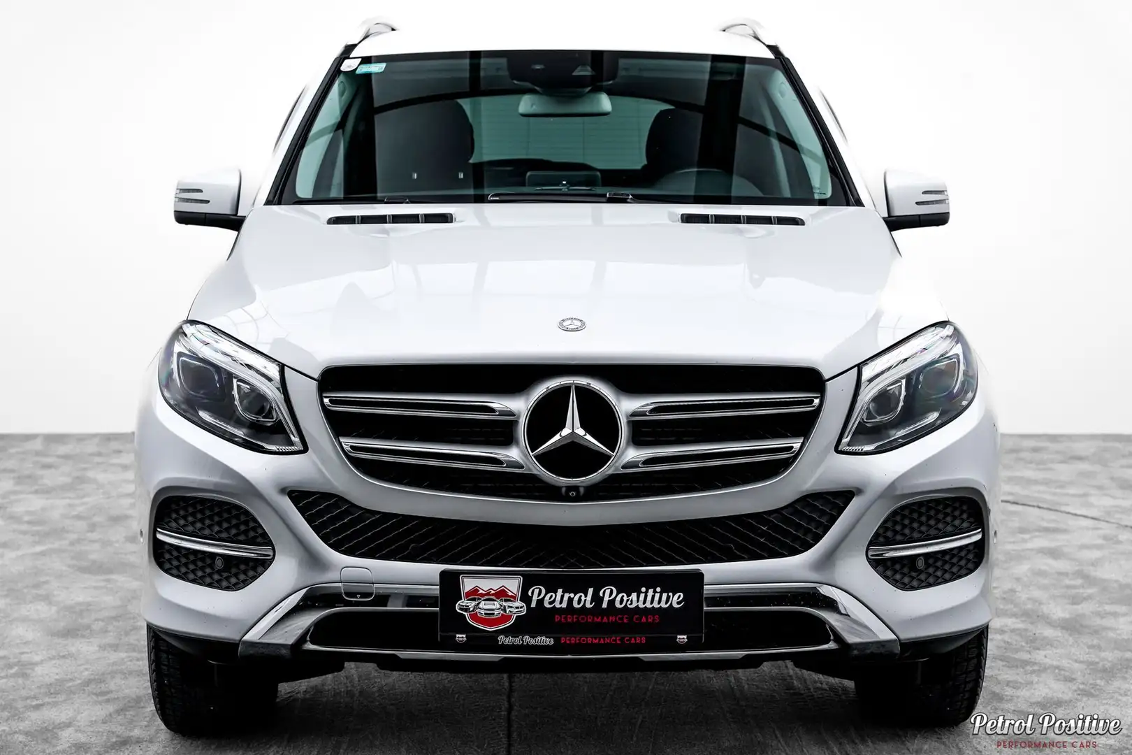 Mercedes-Benz GLE 350 GLE-Klasse GLE 350 d 4Matic Austria Edition Silber - 2