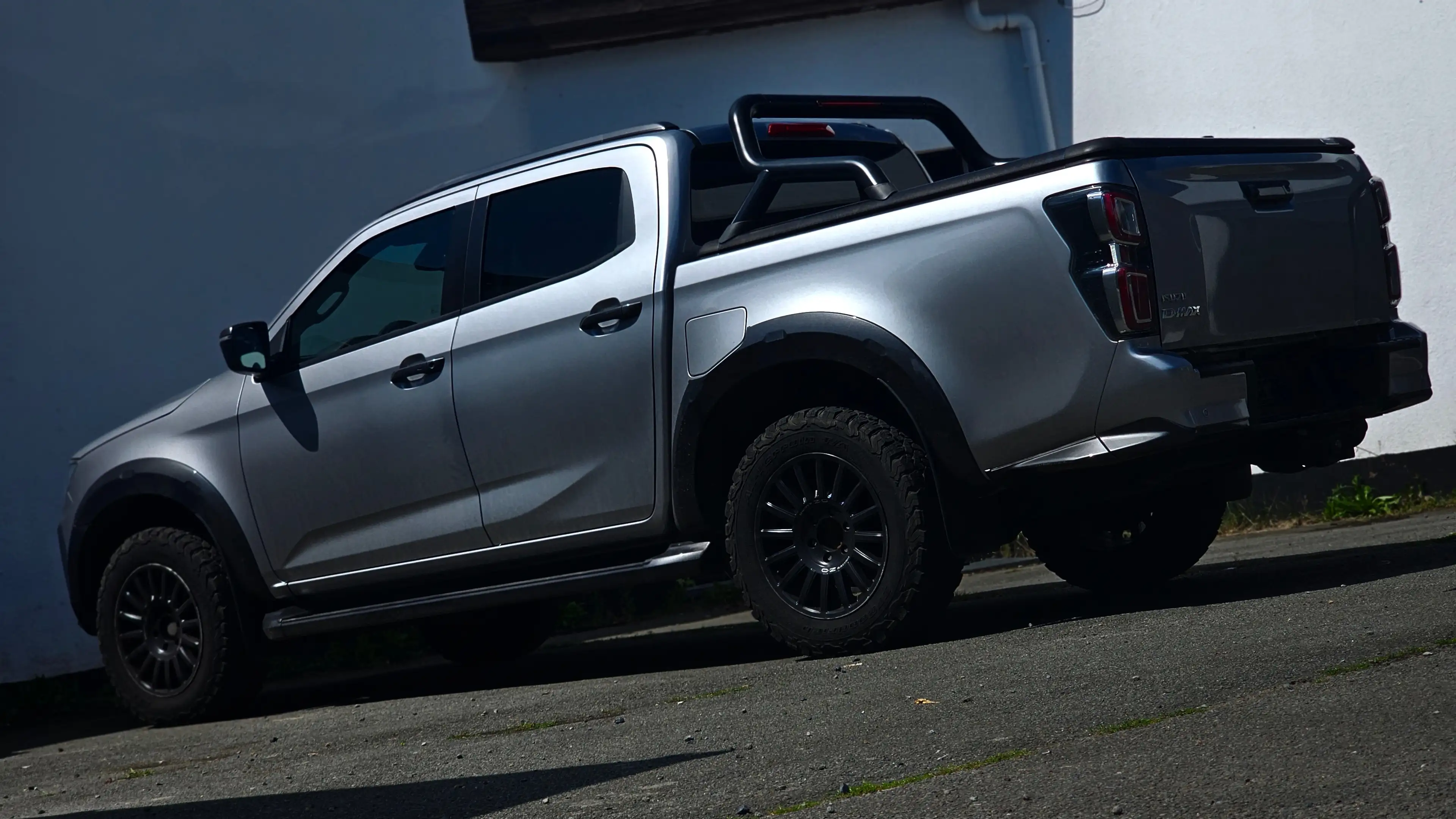 Isuzu D-Max V-CROSS *FULL OPTION €28091 EX BTW/NETTO — photo 6