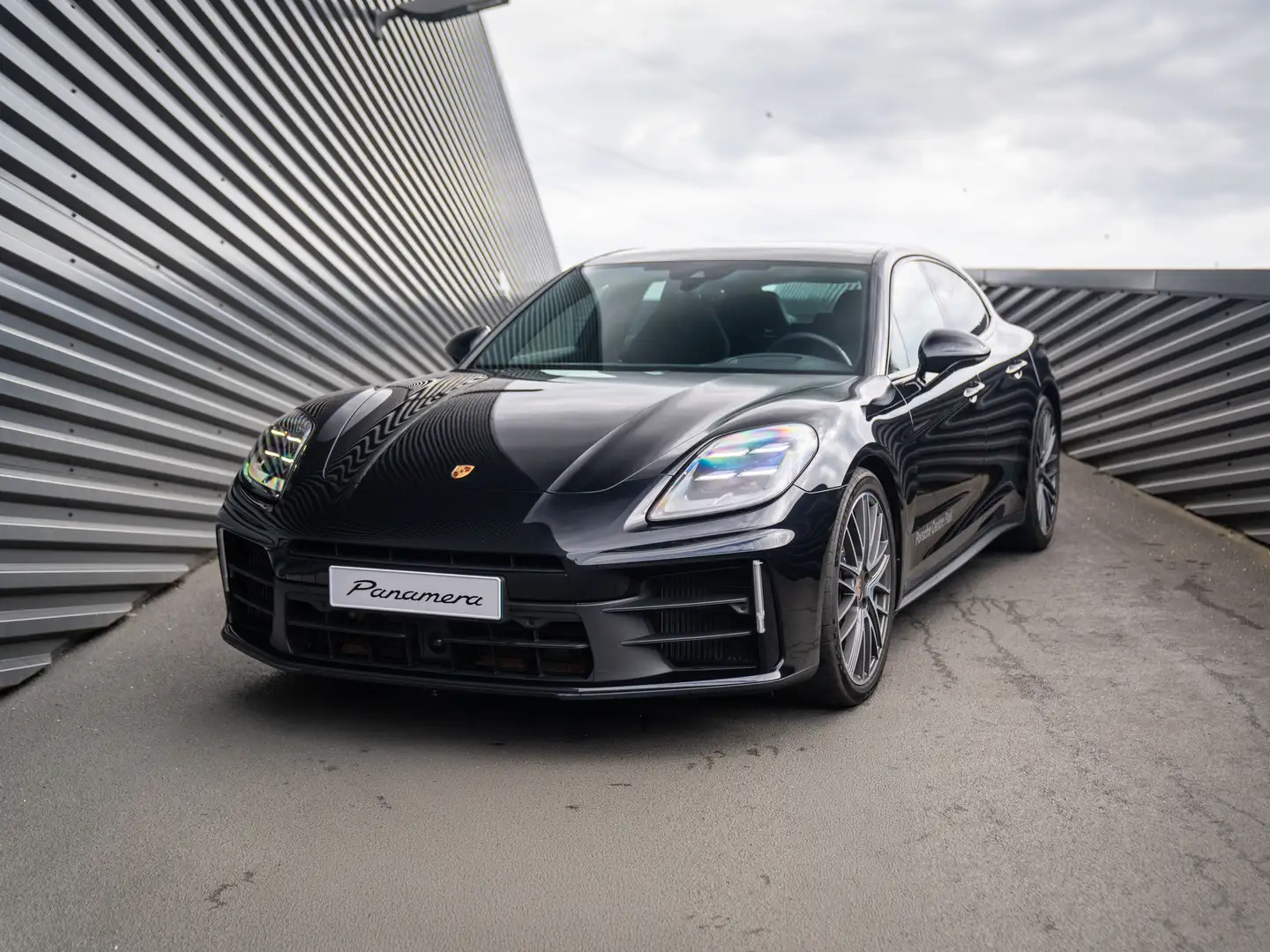 Porsche Panamera 4 2.9 Turbo PDK Noir - 1