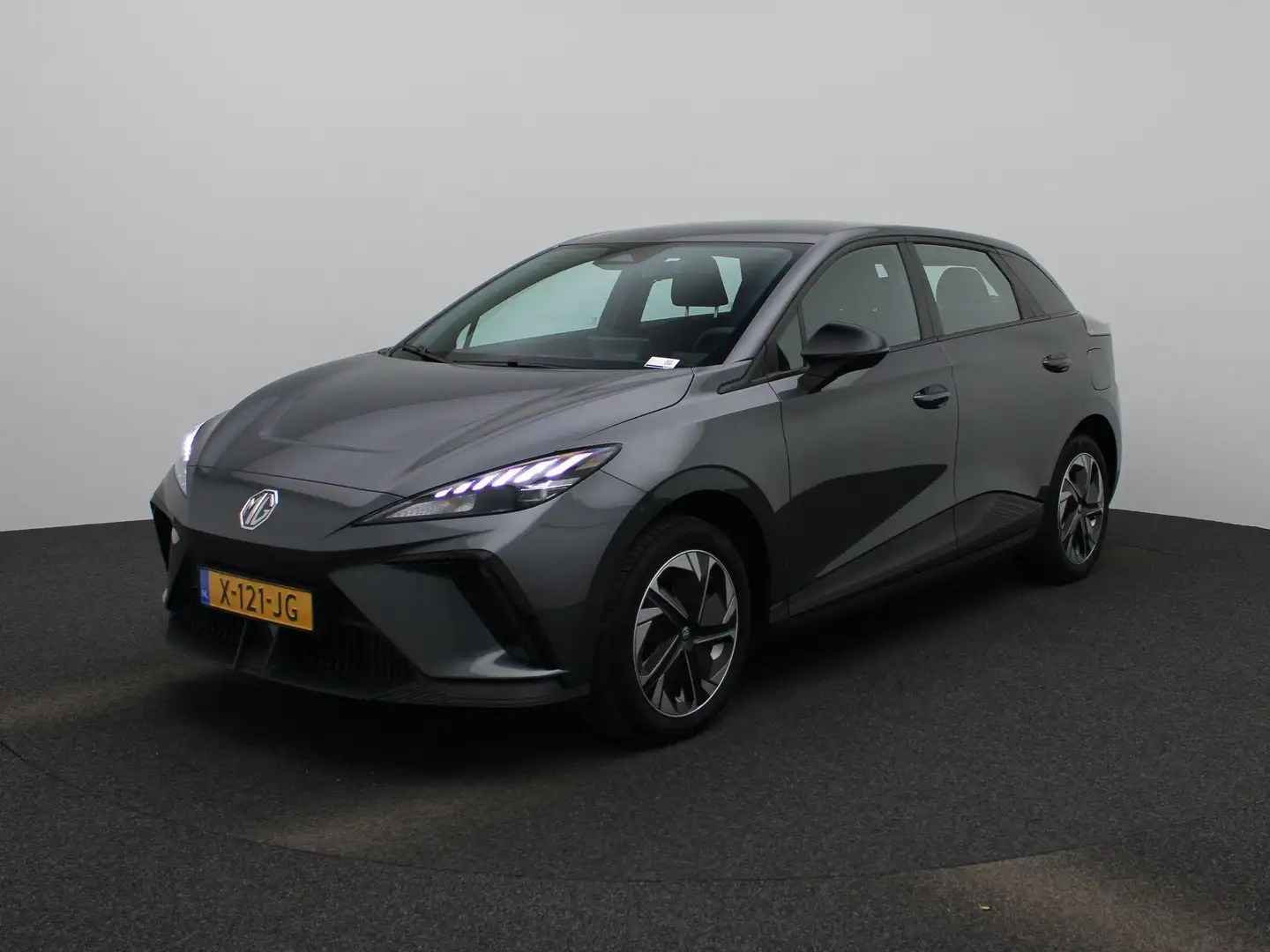 MG MG4 Electric Standard 51 kWh | Apple CarPay | Adaptive Grijs - 1