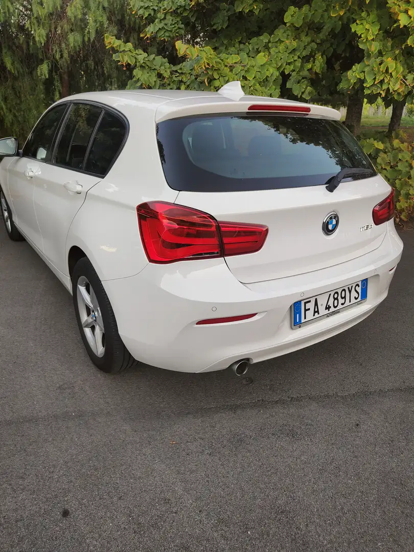 BMW 116 116d Advantage 5p - 1