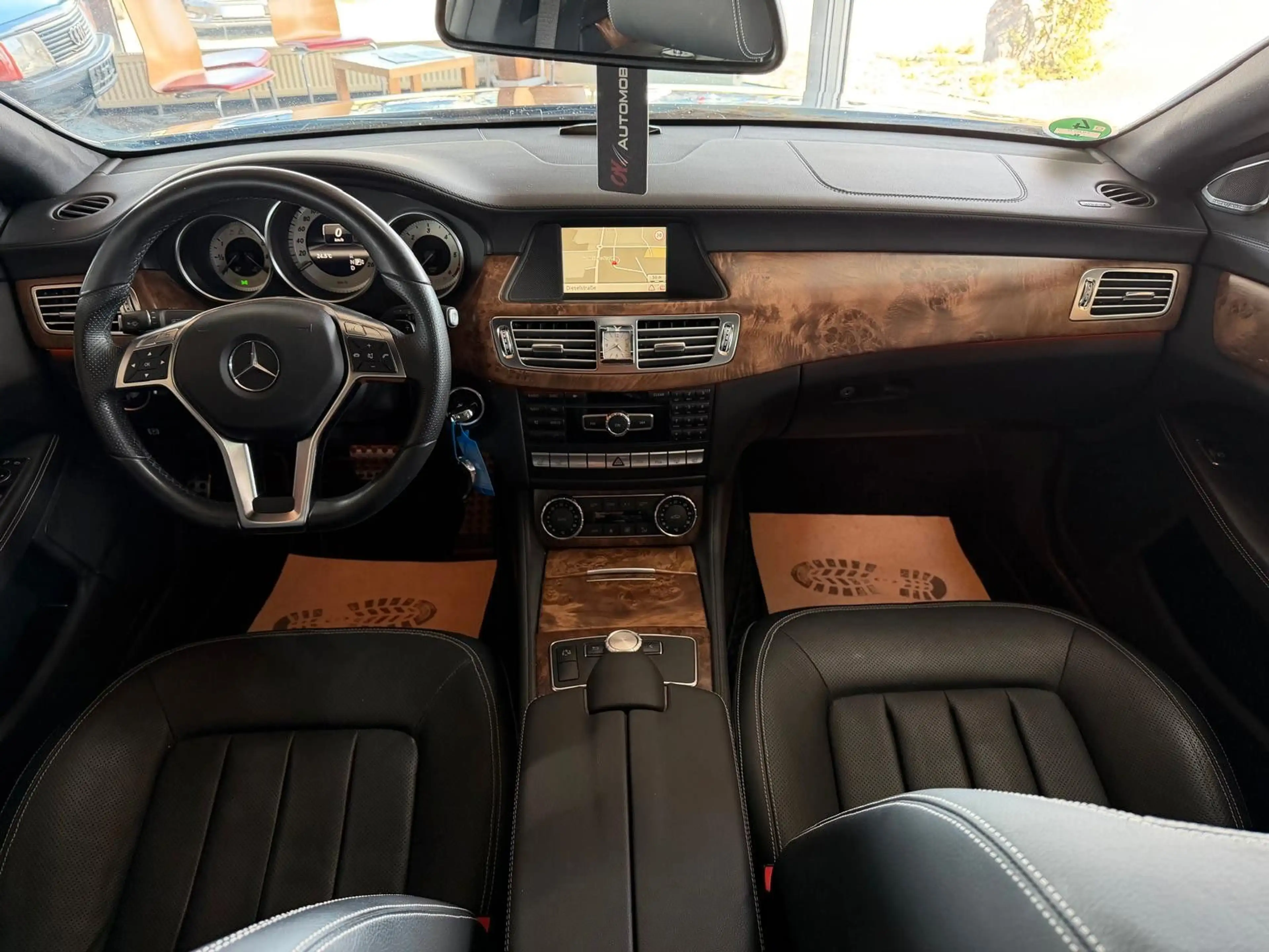 Mercedes-Benz CLS 250 CDI BlueEff*Spur*Totw*BiXen*Voll*AMG Line — photo 10