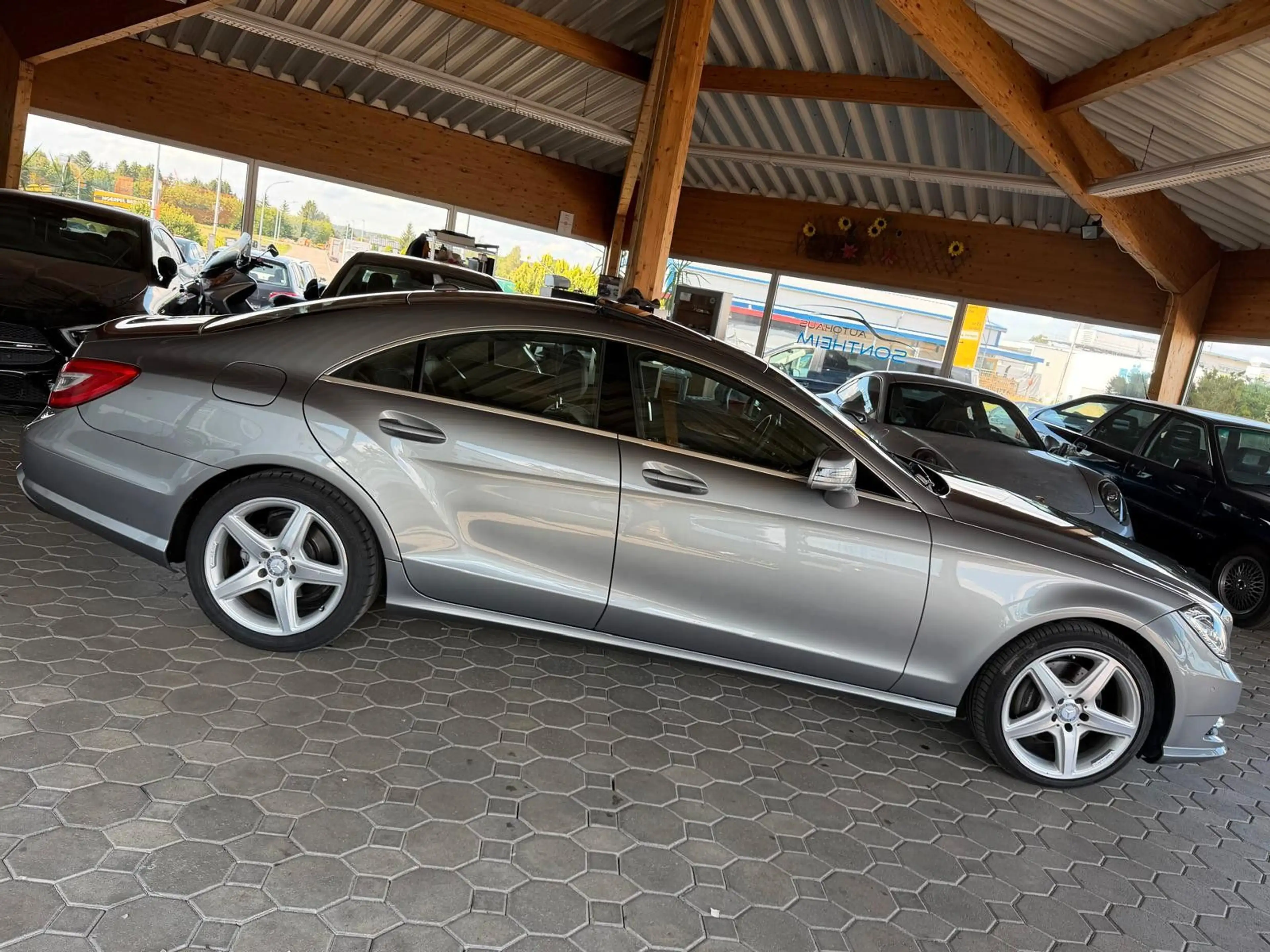 Mercedes-Benz CLS 250 CDI BlueEff*Spur*Totw*BiXen*Voll*AMG Line — photo 7