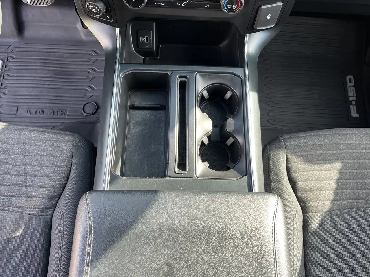 Ford F 150 снимка Ford F 150