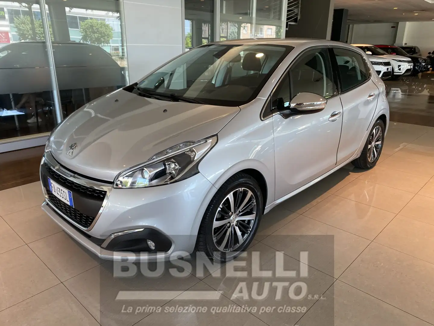 Peugeot 208 1.2 PURETECH T 110CV 5 PORTE ALLURE AUTOMATICA Zilver - 1
