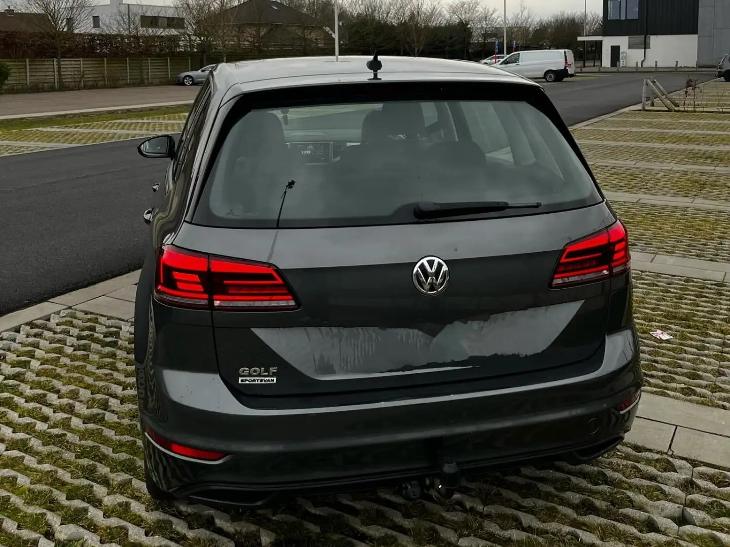 Volkswagen Golf Sportsvan 1.6 TDI (BlueMotion Technology) Comfortline - 2
