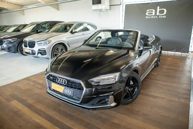 Audi A5 view 2