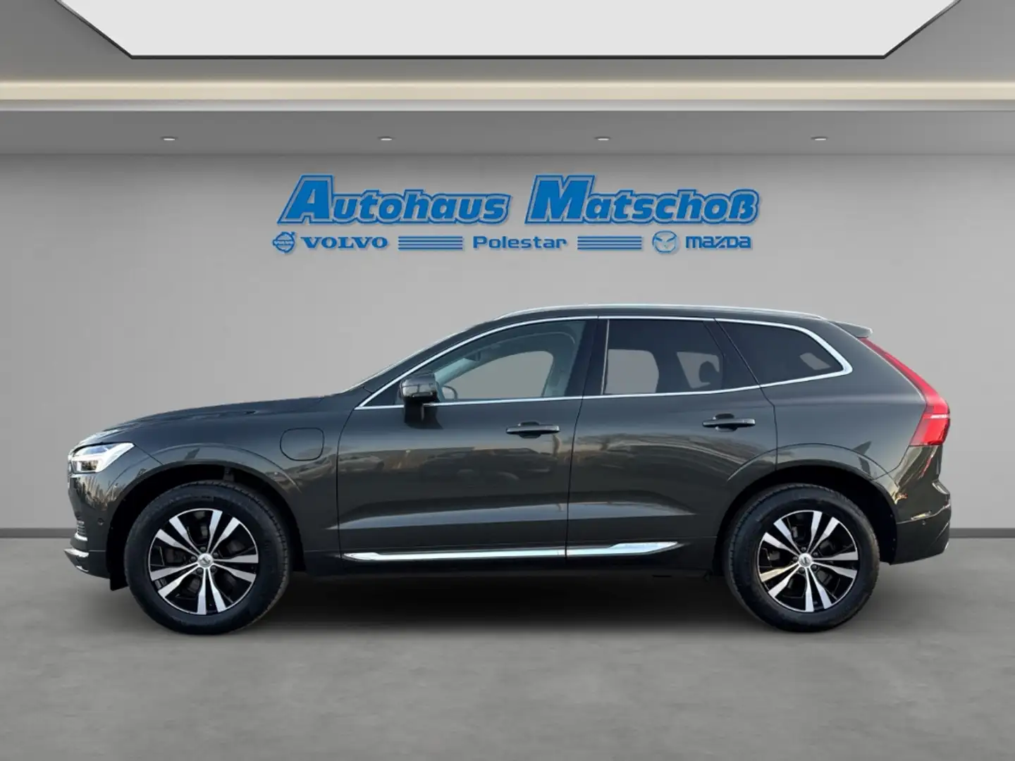 Volvo XC60 Inscription Expr. Recharge T6 AWD H&K AHK Navi Led Grau - 2