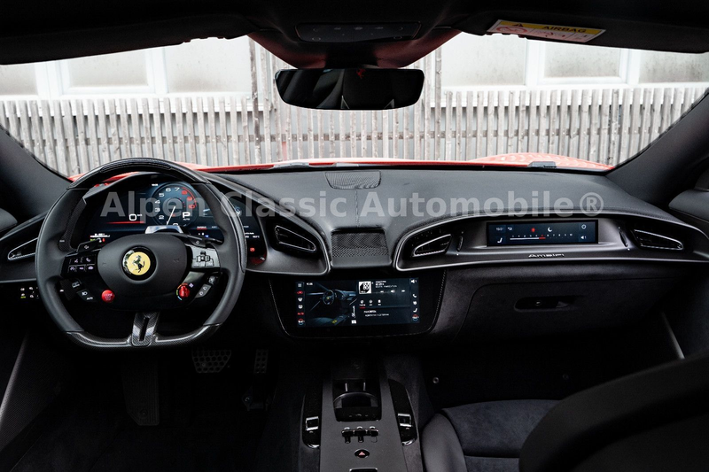 Ferrari Amalfi Carbon, Passenger Display, 360 Grad — photo 2
