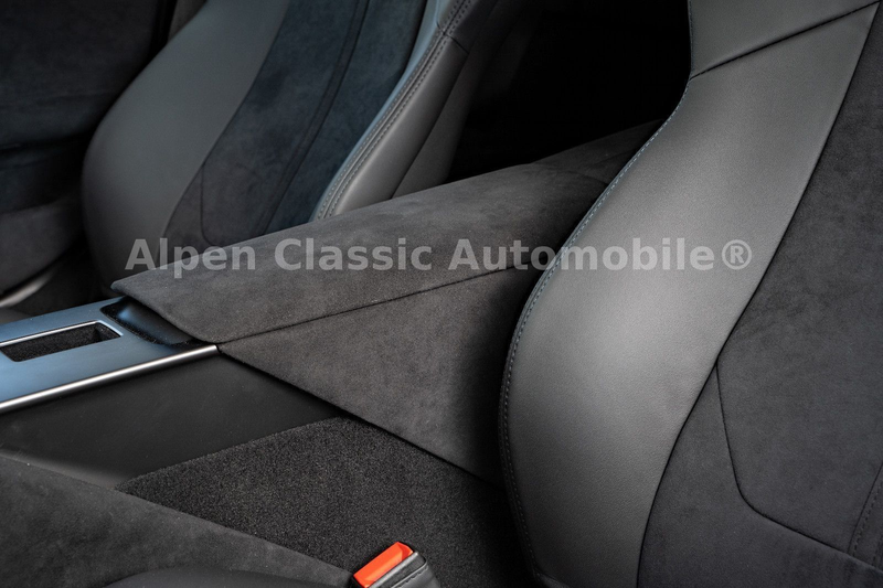 Ferrari Amalfi Carbon, Passenger Display, 360 Grad — photo 8