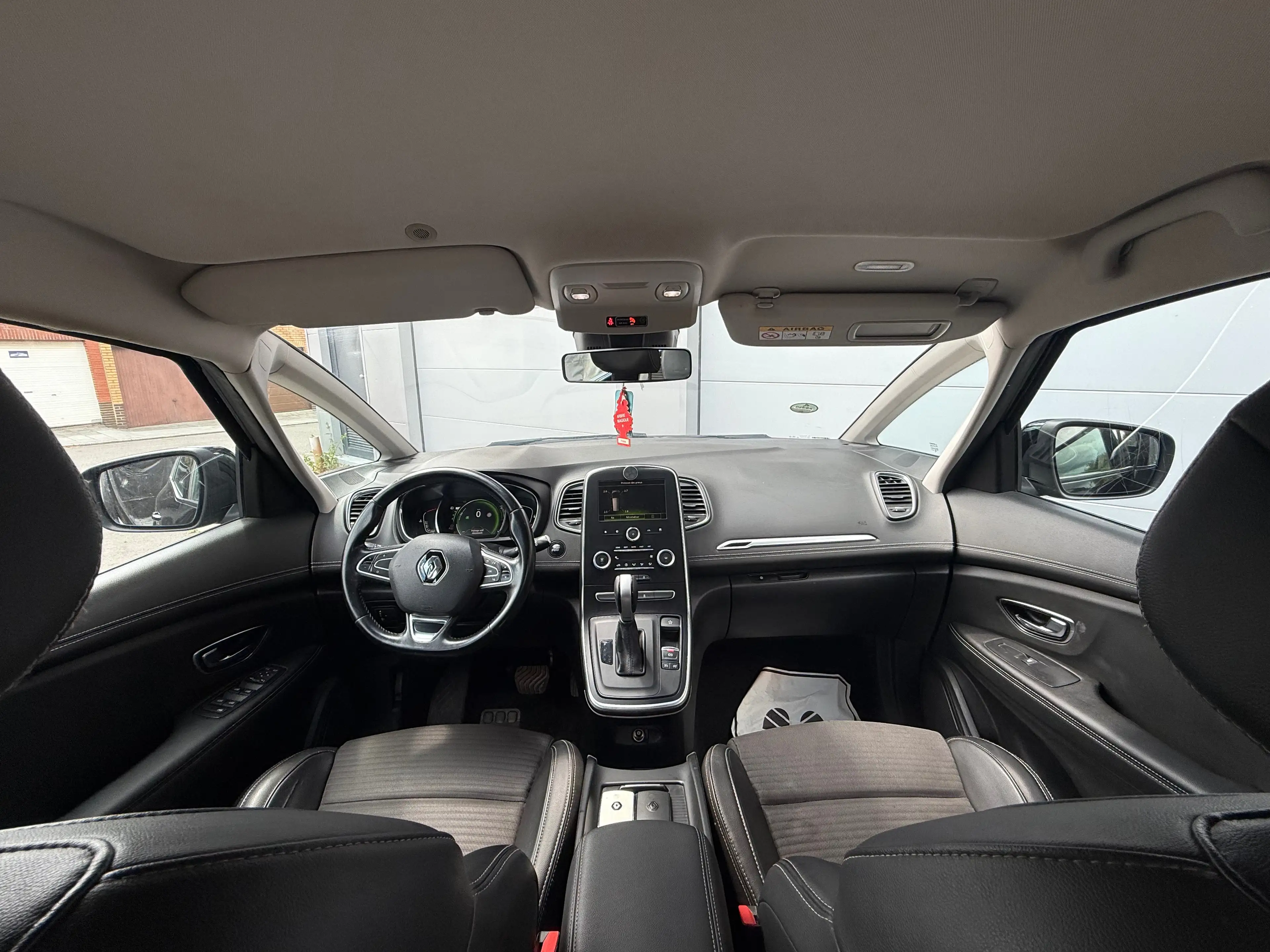 Renault Grand Scenic 1.5dCi Prête à immatriculer / GARANTIE 12Mois — photo 9