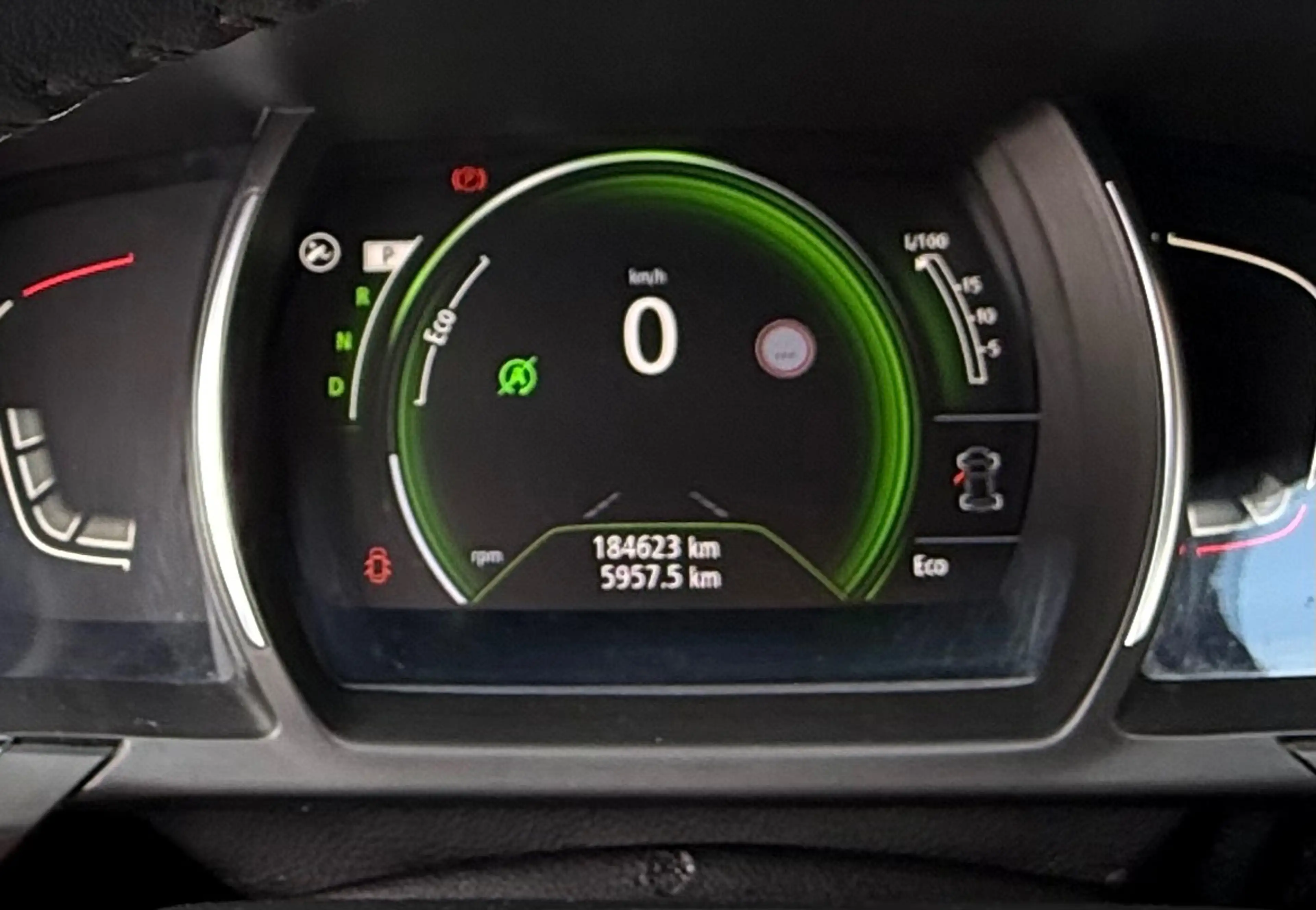 Renault Grand Scenic 1.5dCi Prête à immatriculer / GARANTIE 12Mois — photo 11