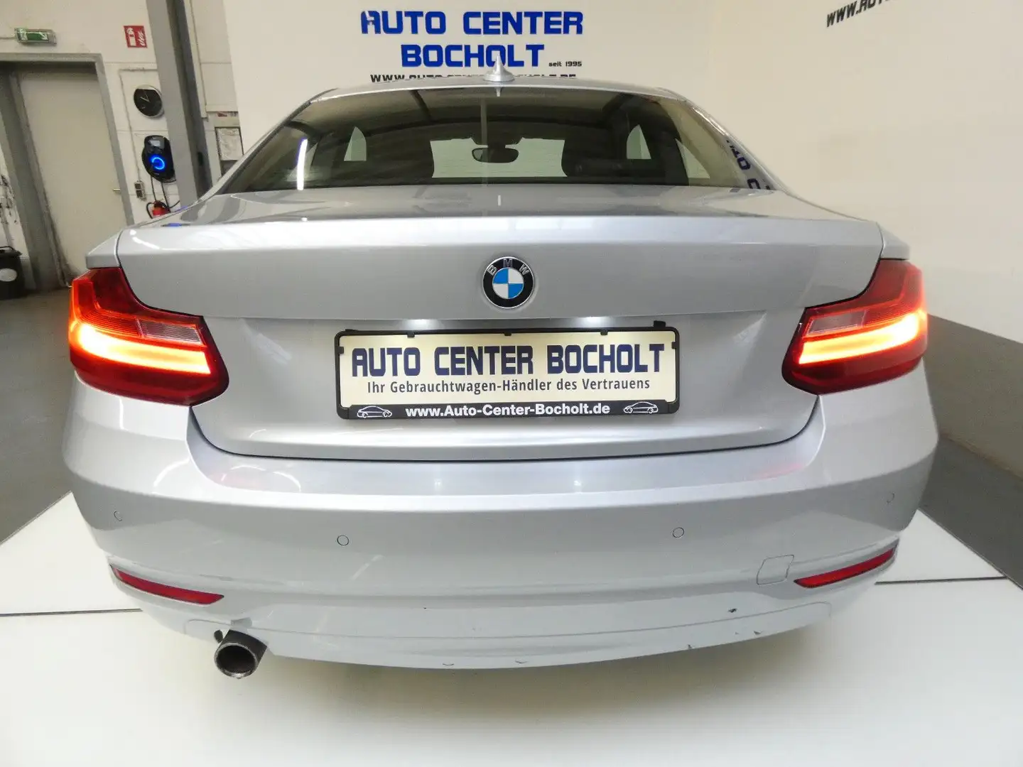 BMW 218 i*Klimaautomatik*1-Hand Silber - 2