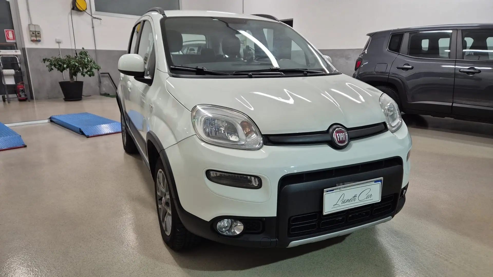 Fiat Panda Panda 0.9 t.air t. 4X4 Blanc - 1