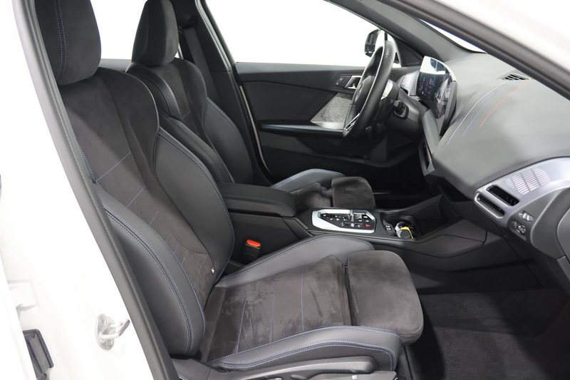 BMW 120 IA PACK M SPORT CUIR/ ALCANTARA GPS JA19 — photo 11