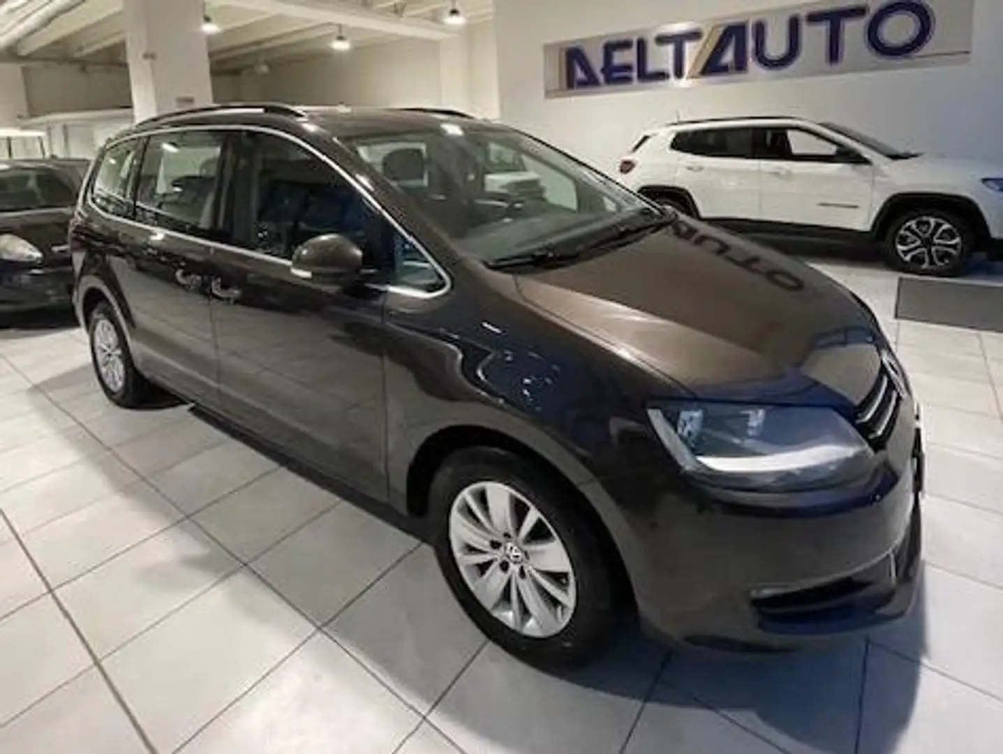 Volkswagen Sharan Sharan 2.0 tdi Comfortline Business Brun - 1