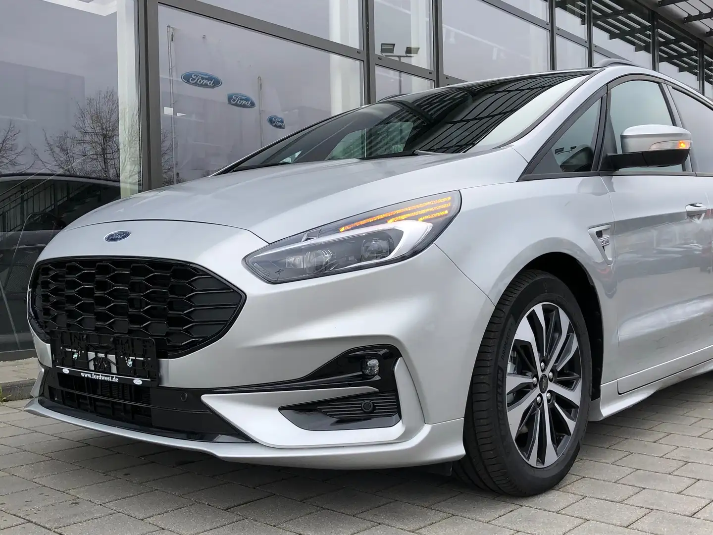 Ford S-Max 741 S-Max 2.5 Duratec FHEV Hybrid ST-Line Argent - 2