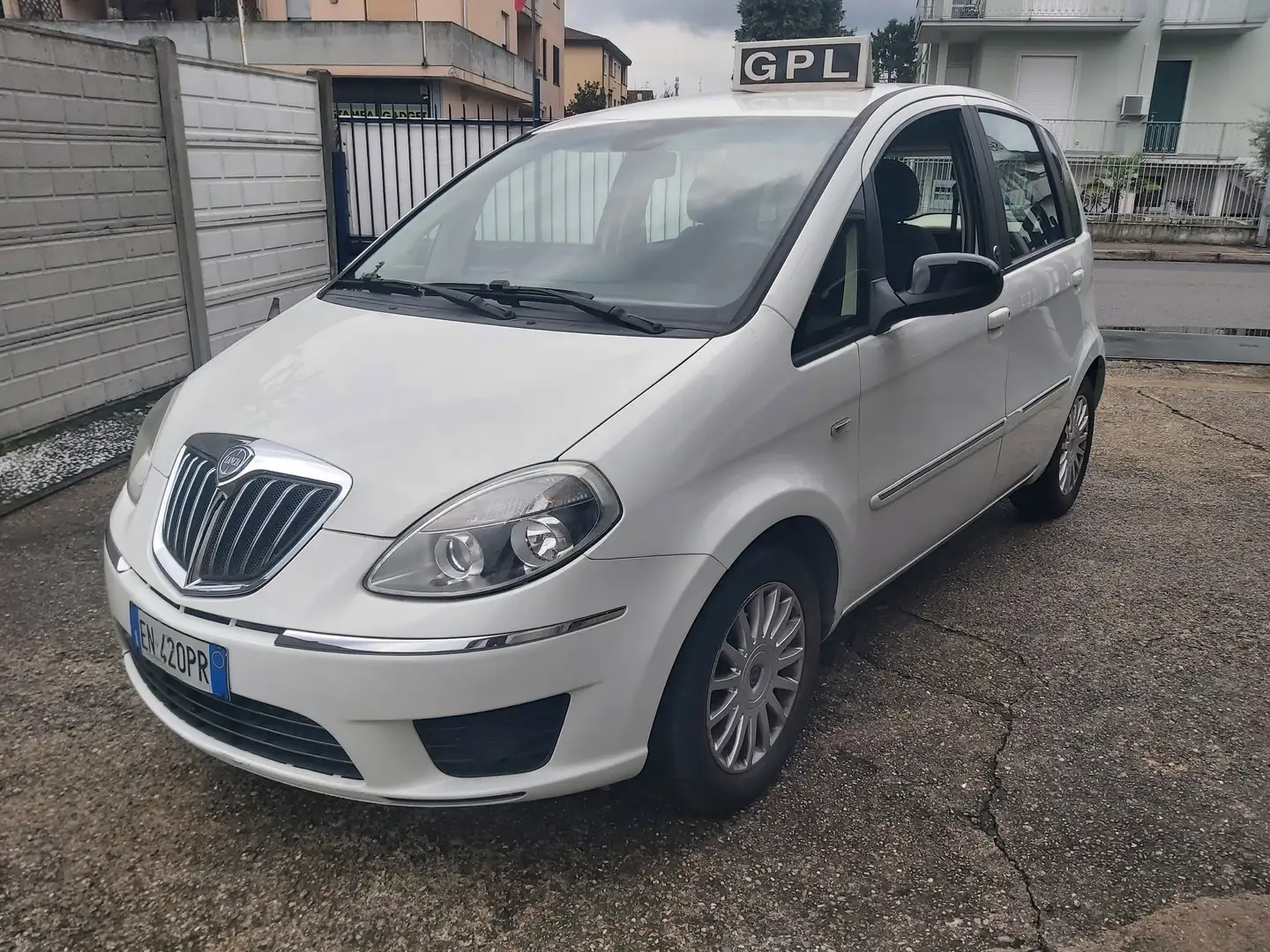 Lancia MUSA 1.4 8v Platinum ecochic Gpl - 1