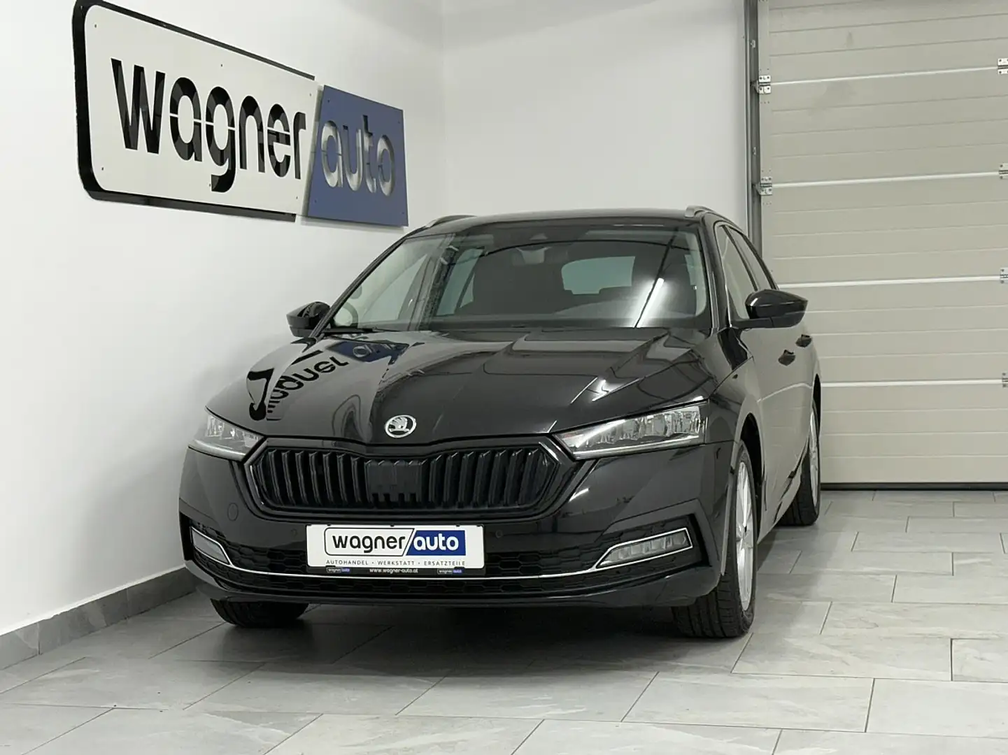 Skoda Octavia Combi 2,0 TDI Style DSG.LED/ACC/Navi/el.AHK/RFK... Schwarz - 1