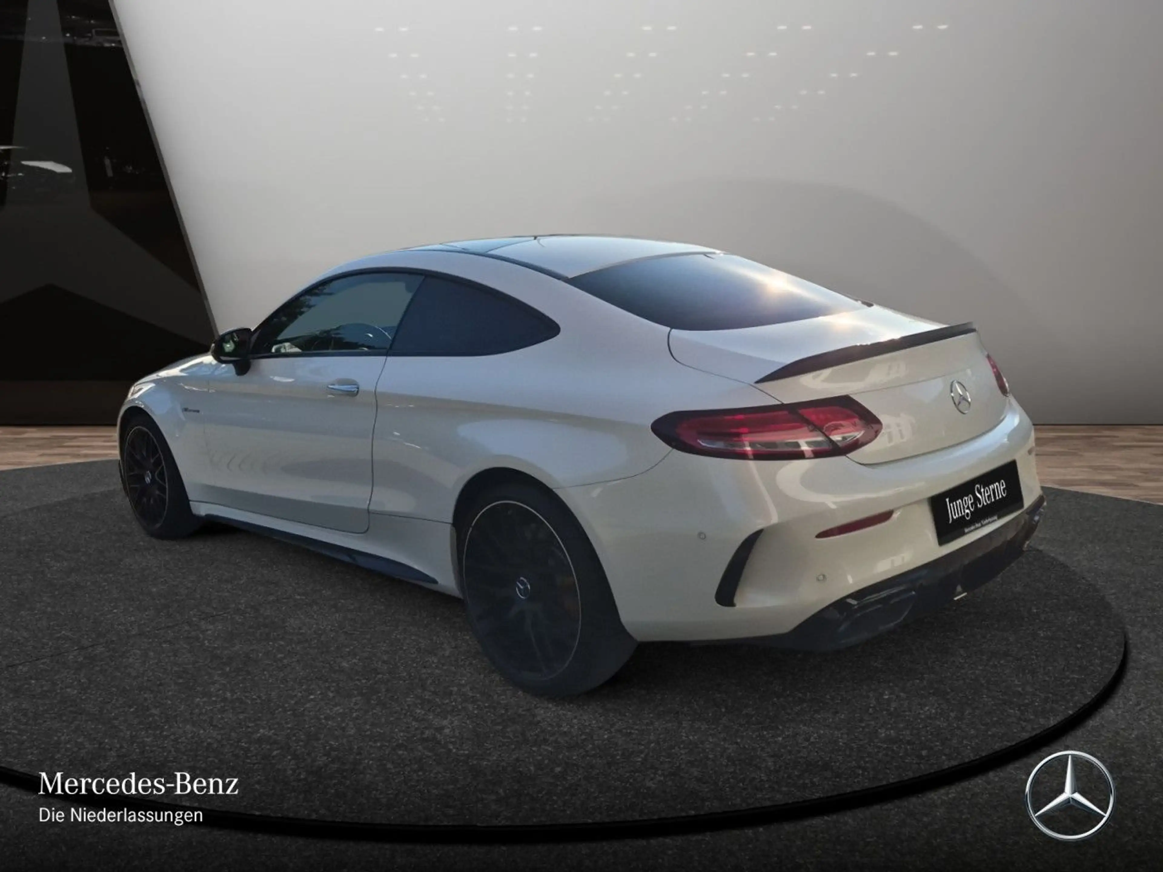 Mercedes-Benz C 63 AMG C 63 S Coupé NIGHT+DRIVERS+PANO+360+MULTIBEAM+HUD — photo 10