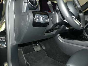 Bild 6 Mercedes-Benz A 180 PROGRESSIVE LINE ADVANCED, HOLZ LINDE, RFK, LED.