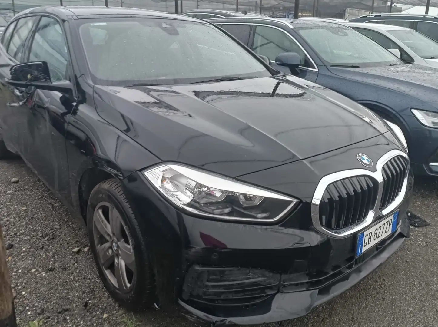 BMW 116 d Business Advantage auto Negro - 2