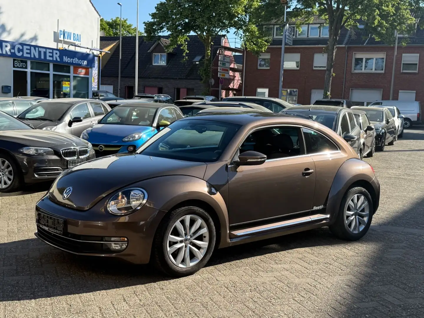 Volkswagen Beetle Lim. Design BMT*SHZ*MFL*NUR 22TKM*** Braun - 1