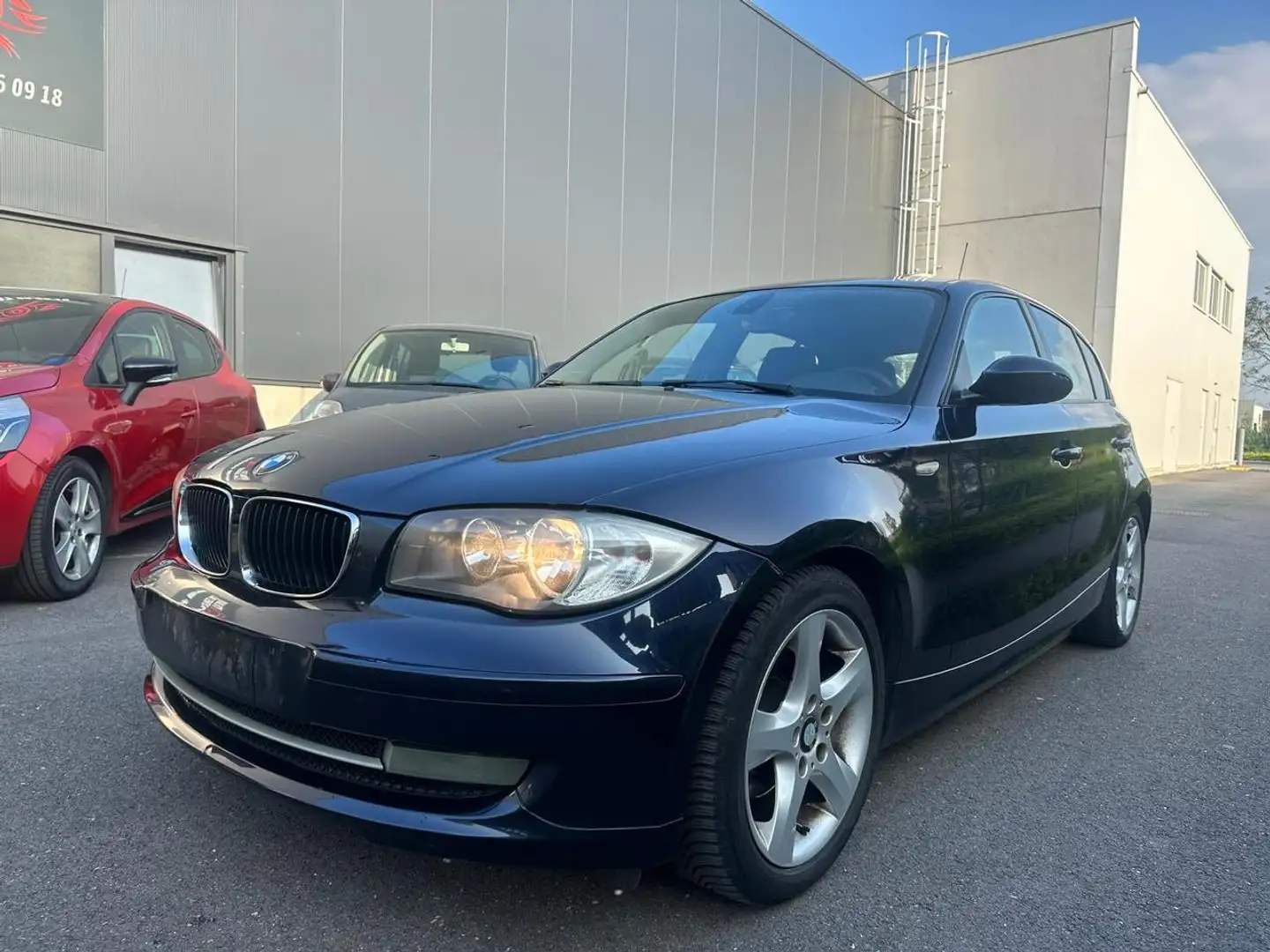 BMW 118 - 2009 - 300dkm - automaat - EXPORT OF HANDEL - 1