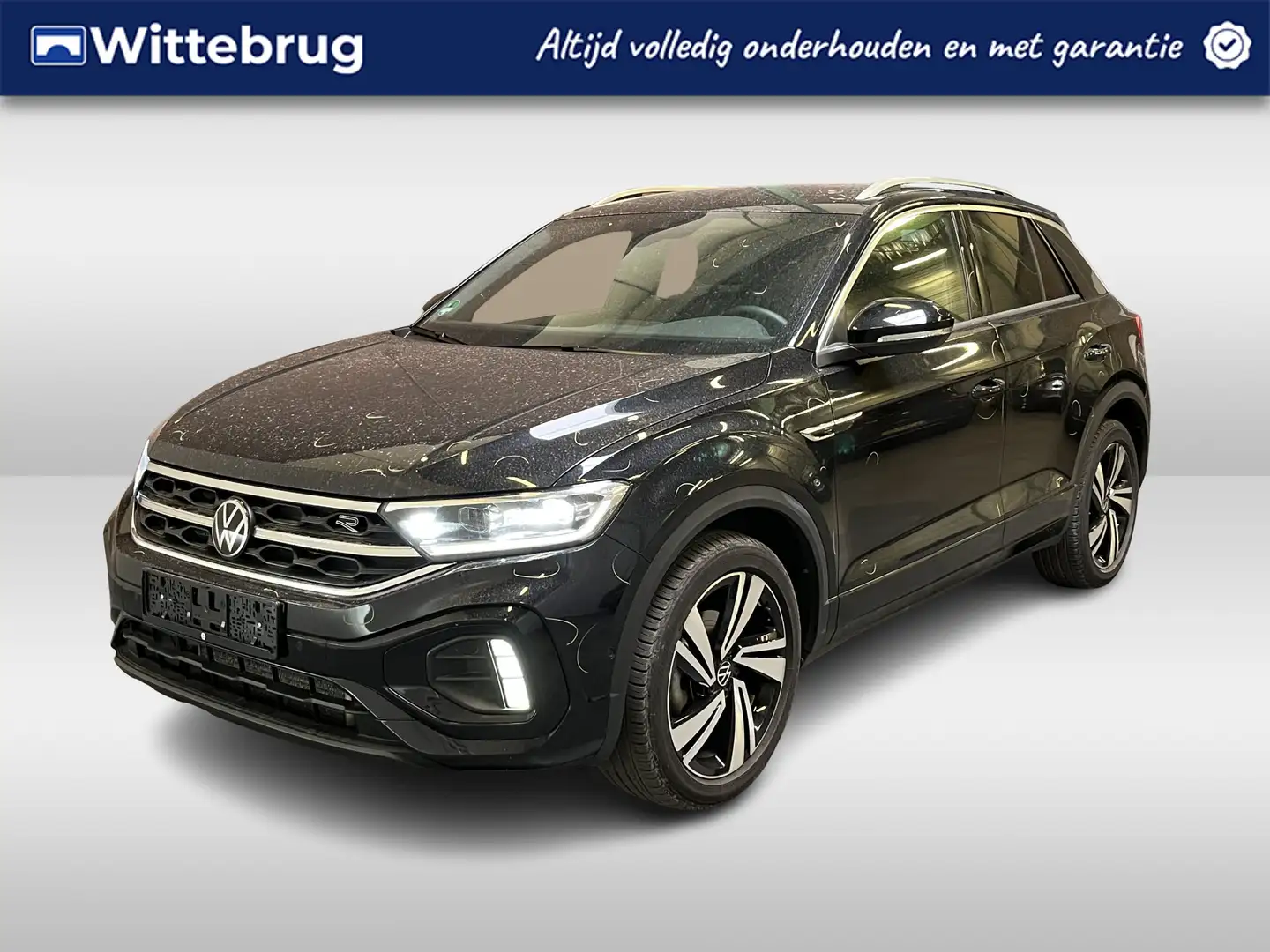 Volkswagen T-Roc 1.5 TSI R-Line / AUTOMAAT/ 2X R-LINE/ TREKHAAK/ AD Zwart - 1