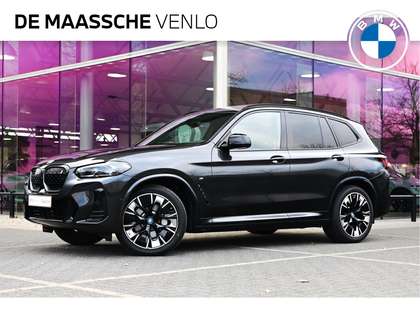 BMW iX3 High Executive / Trekhaak / Sportstoelen / Stoelve