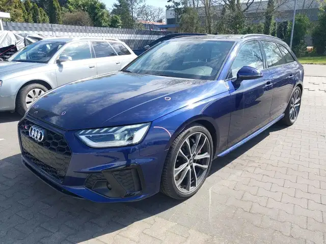 Audi S4 AVANT3.0 PANO LED NAVI AHK ACC SITZHZG KAMERA