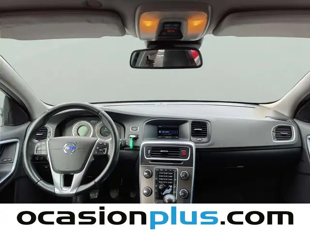 Volvo V60 view 6
