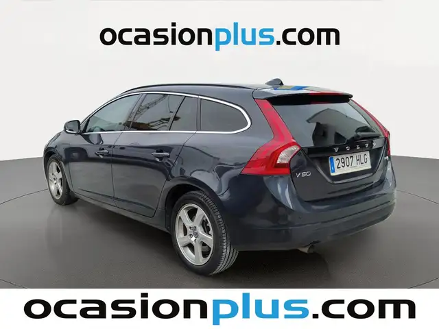 Volvo V60 view 3