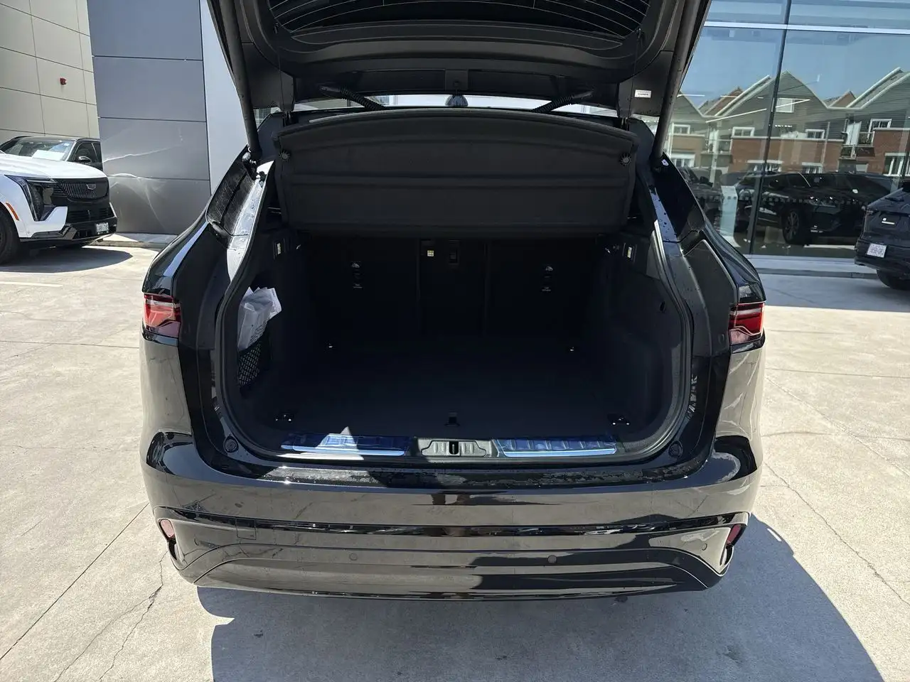 Jaguar F-Pace снимка Jaguar F-Pace