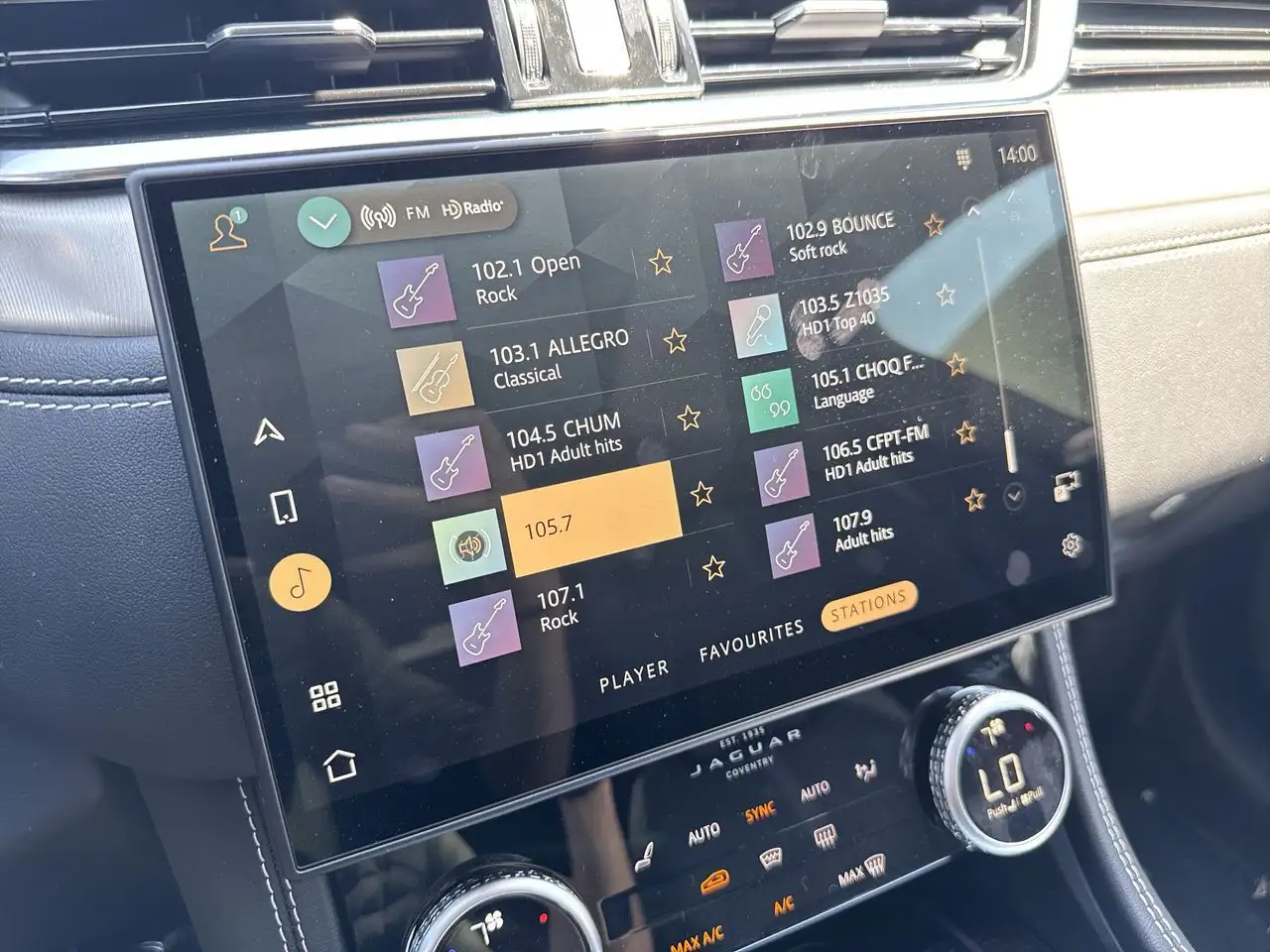 Jaguar F-Pace снимка Jaguar F-Pace