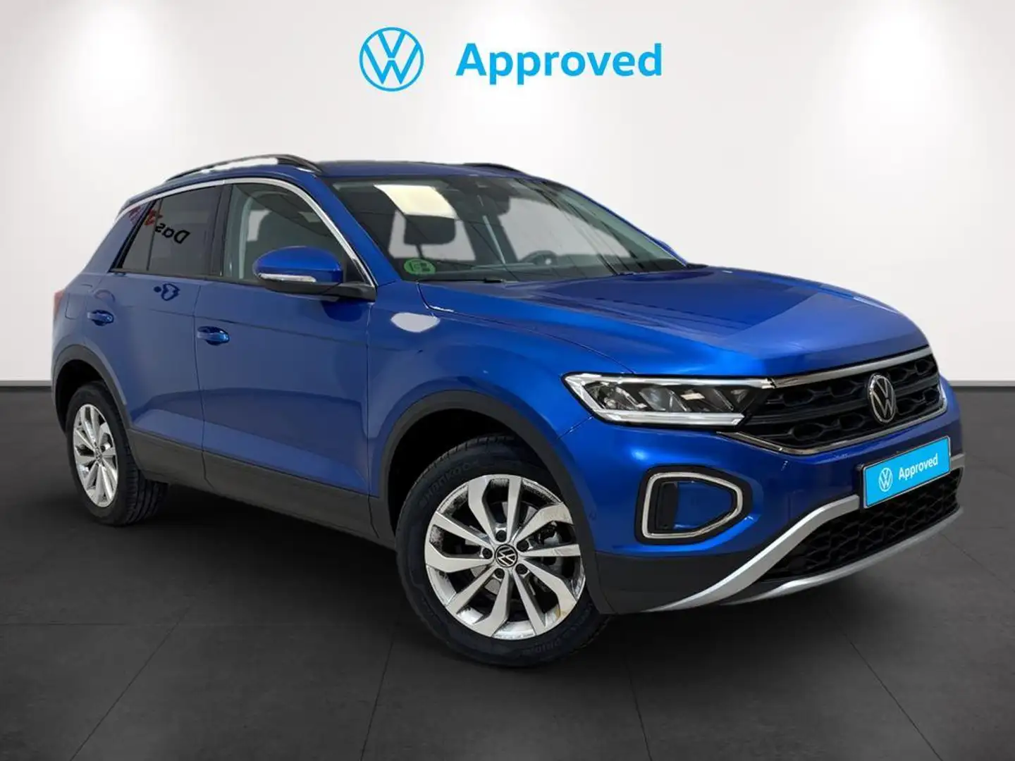 Volkswagen T-Roc 1.0 TSI Life 81kW Azul - 1