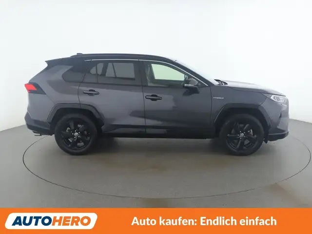 Toyota Rav4 view 7