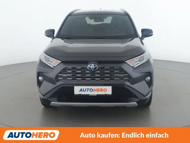 Toyota Rav4 view 9