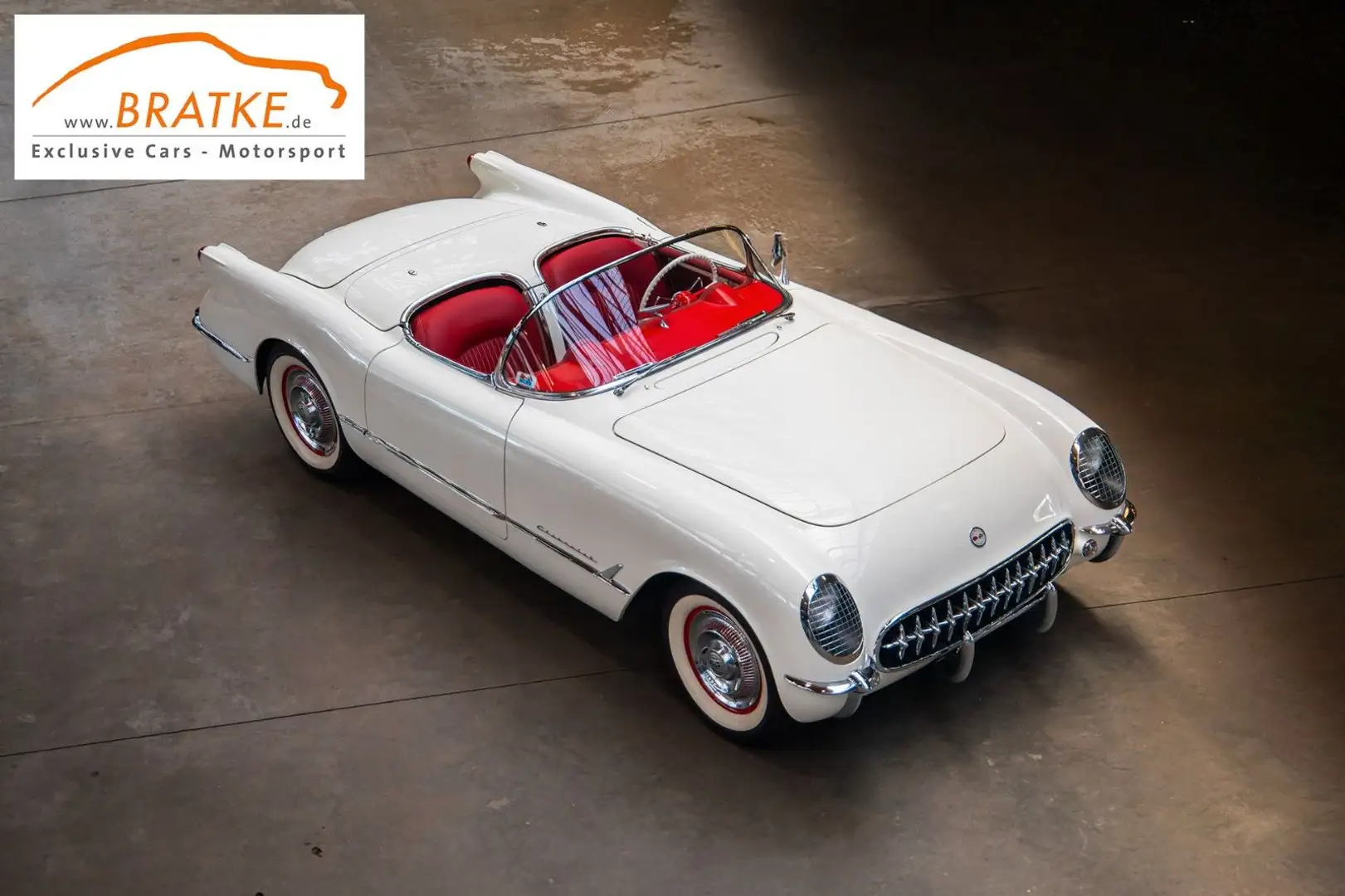 Corvette C1 Single Lights 6-Zyl. Powerglide frame-off Blanc - 1
