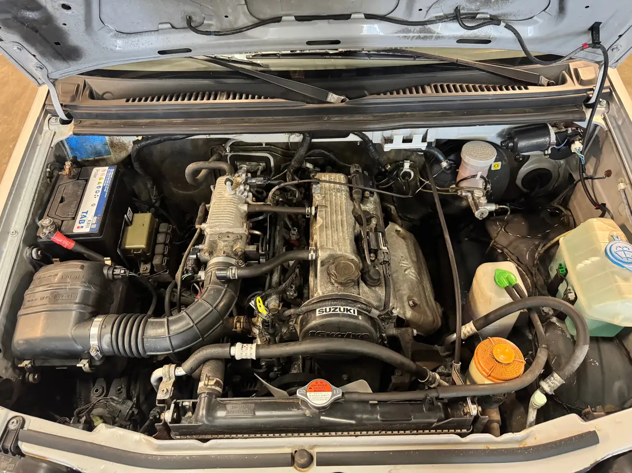 Suzuki Jimny 1.3i 16v JLX Airco, foto 12