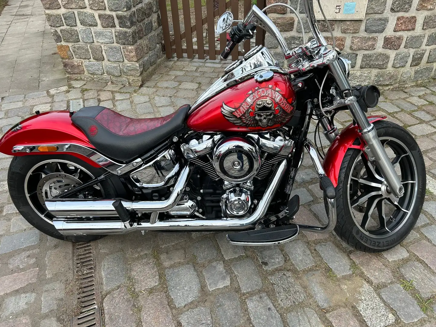 Harley-Davidson Low Rider 107 Rot - 1