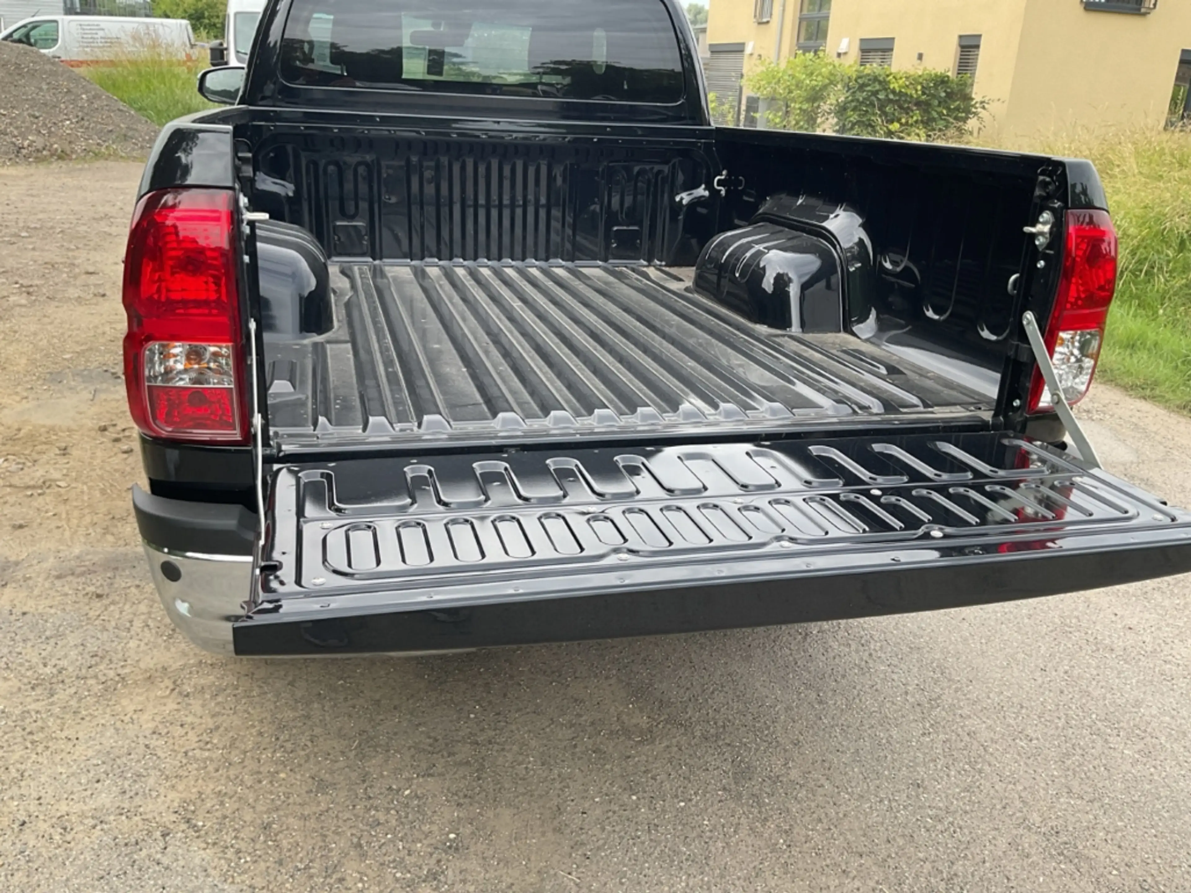 Toyota Hilux Extra Cab Comfort 4x4 Navi Sperrdiff. Apple CarPla — photo 7