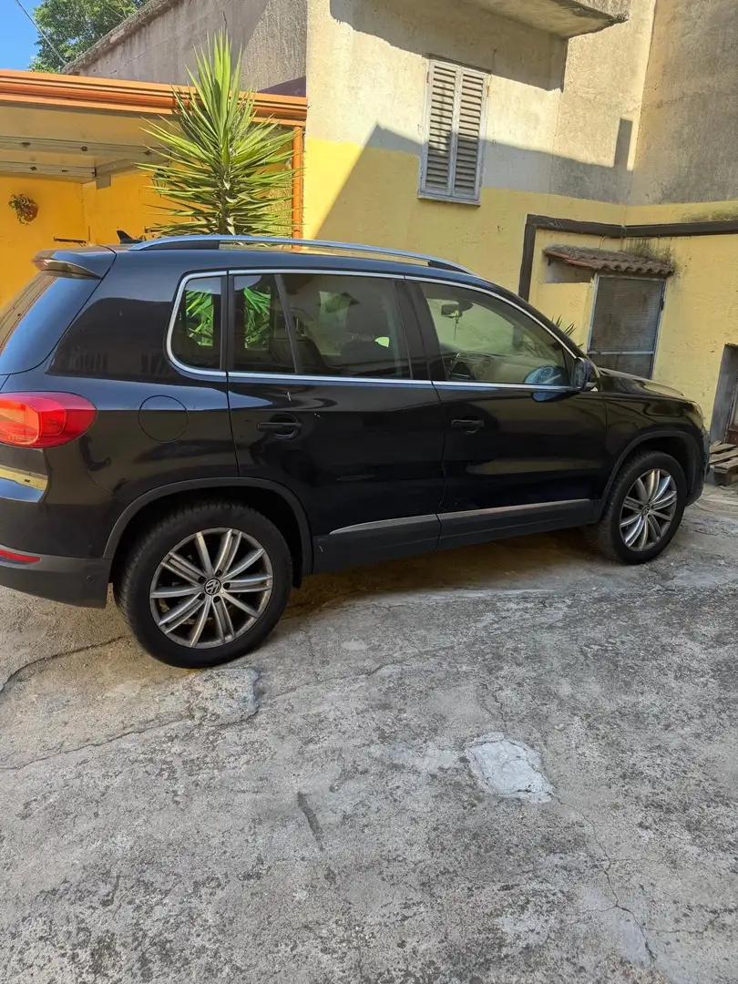 Volkswagen Tiguan 2.0 tdi Sport&Style 4motion dsg Nero - 2