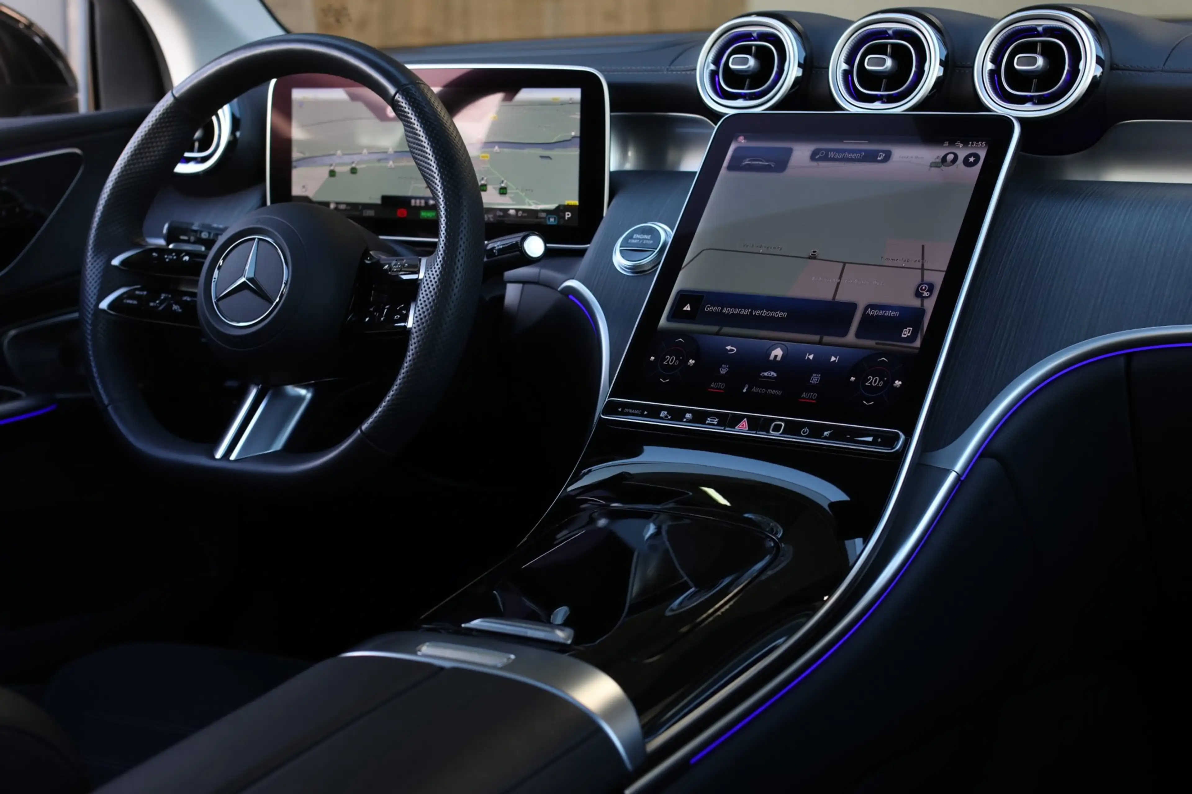 Mercedes-Benz GLC 300 300e 4MATIC AMG Line *Pano*Burmester*360 Camera*Tr — photo 47