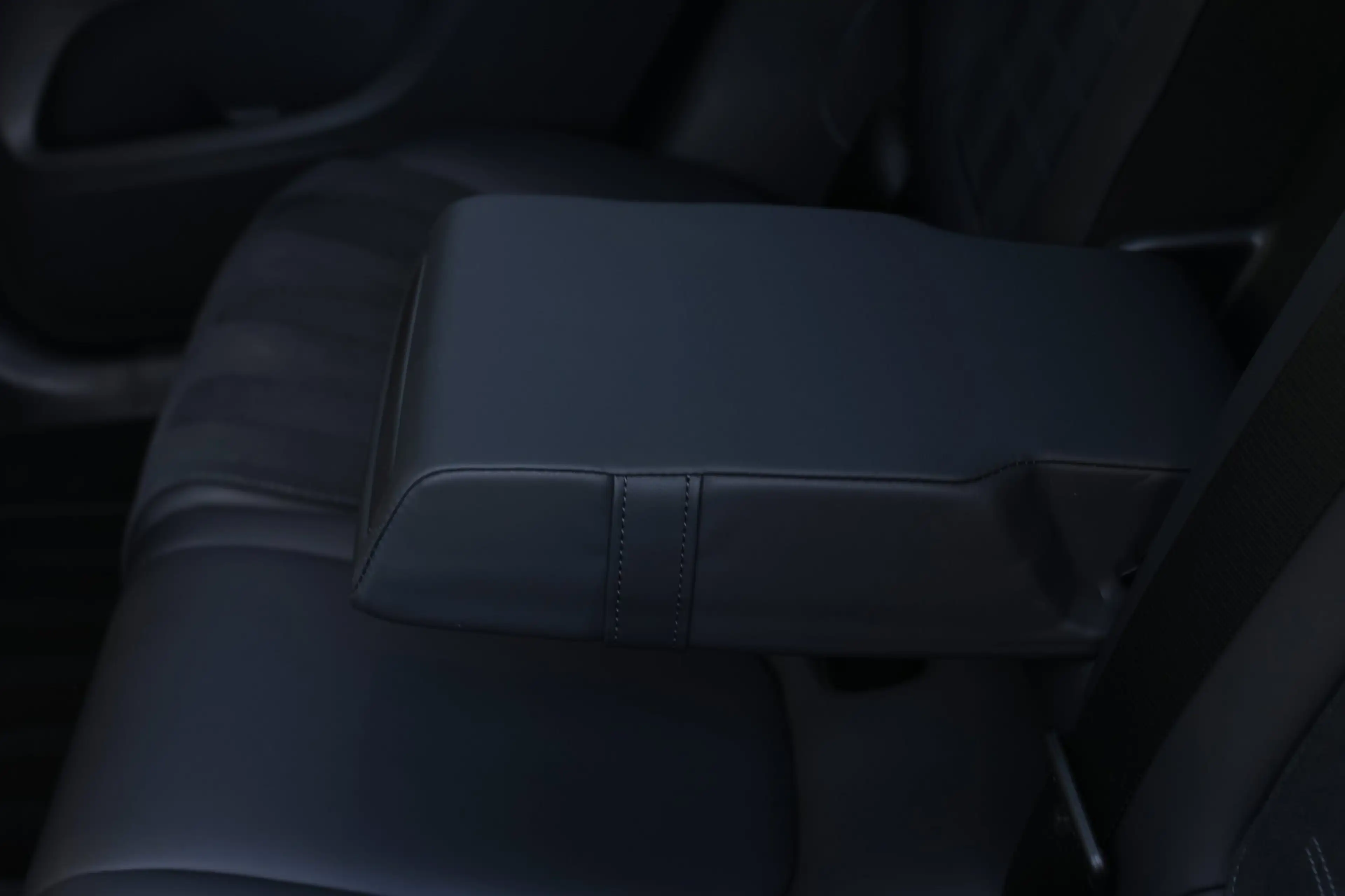 Mercedes-Benz GLC 300 300e 4MATIC AMG Line *Pano*Burmester*360 Camera*Tr — photo 45